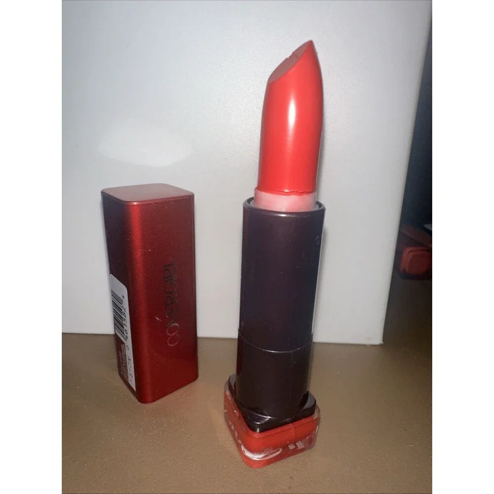 CoverGirl Colorlicious Lipstick 300 Garnet Flame